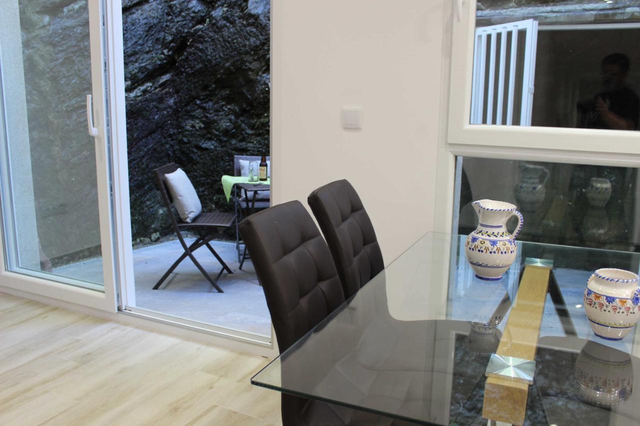 Acogedor Apartamento En El Centro De Monforte 몬포르테데레모스 외부 사진